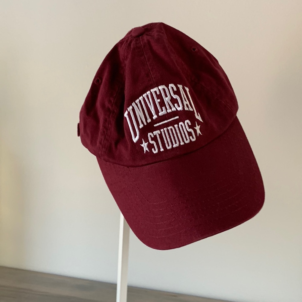 NWOT - Universal Studios Hat, Burgundy Color